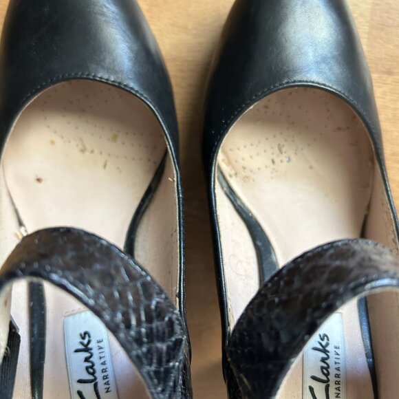 Flight Attendant Cabin Crew Worn Used Clarks Mary Jane Style Uniform Work Heels - Picture 4 of 4